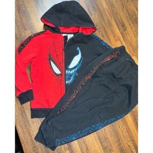 Marvel Spider-Man Venom sweatsuit with spilt face design Youth size 6/7.